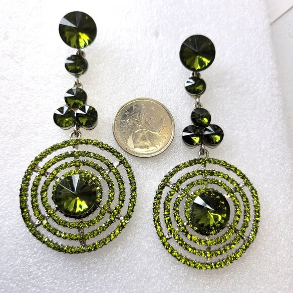 Green Chandelier Long Drop Earrings - Picture 10 of 11